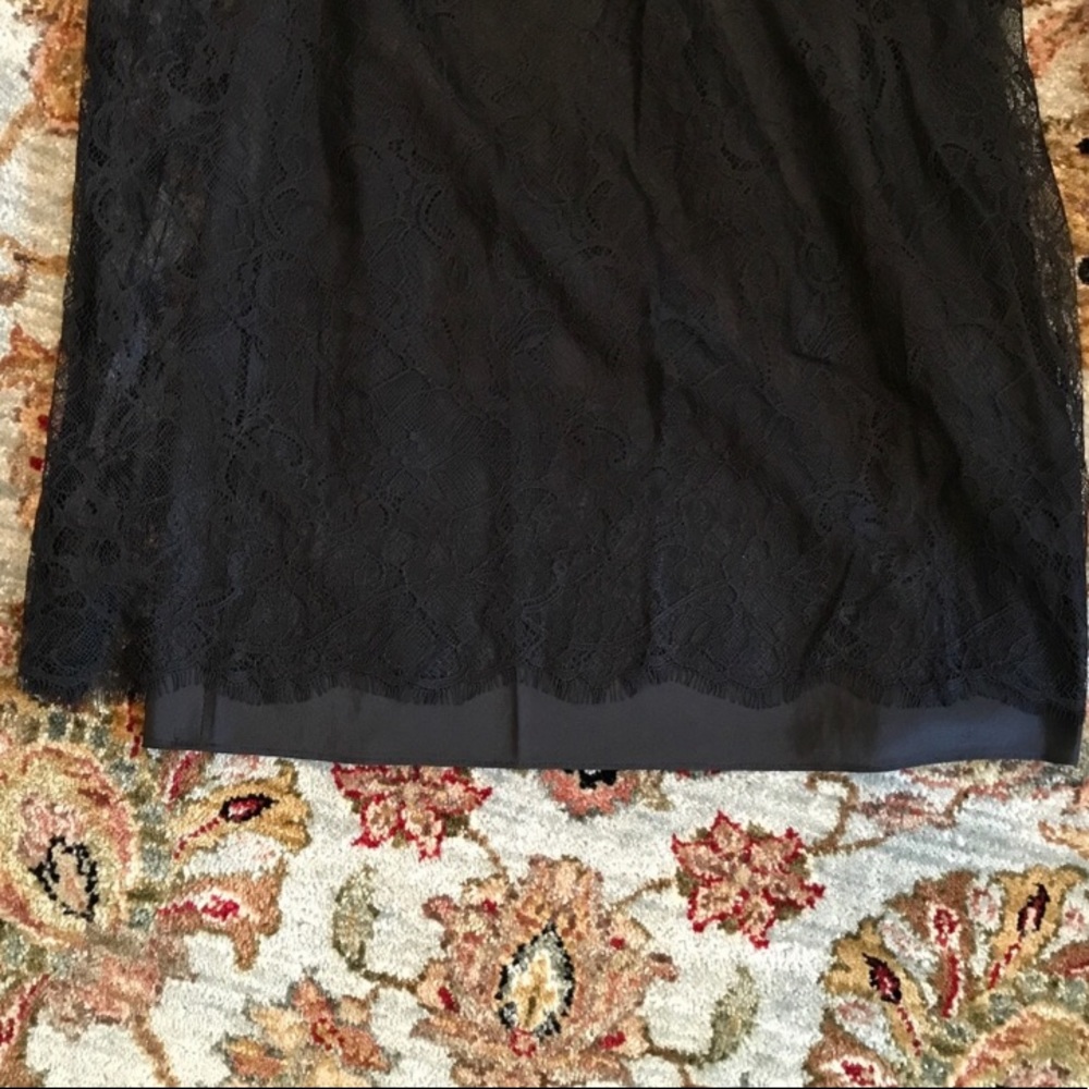 TY-LR "Sorrento" Black Lace Bell Sleeve Dress - Picture 6 of 8